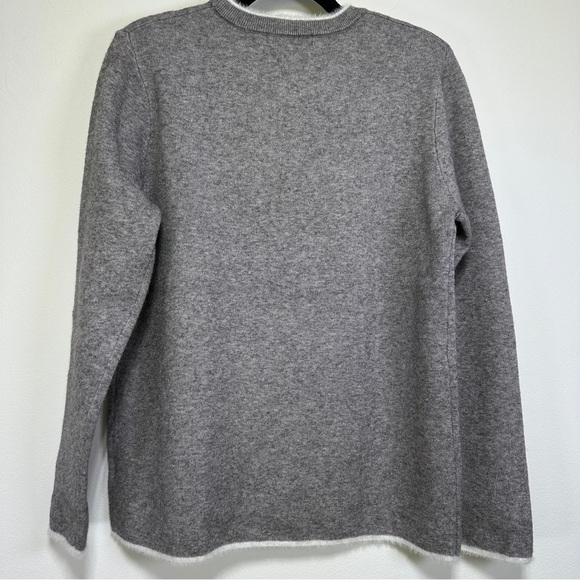 Suzy Shier | Soft Grey Crew Neck Sweater with Fuzzy Trim • Minimalist Cozy Knit - Picture 5 of 9